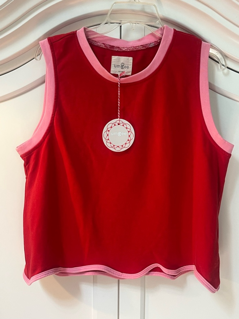 Umgee Red Tank with Pink Trim NWT Large